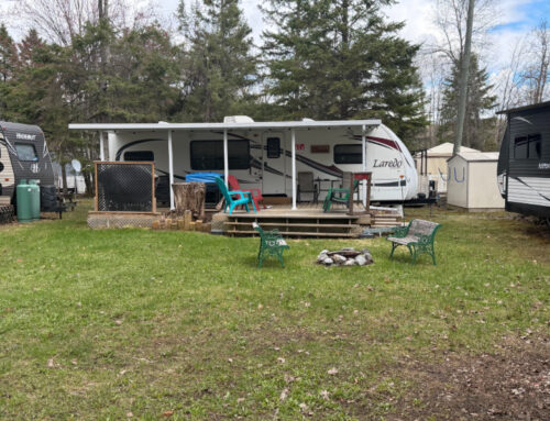 2012 – 29′ Keystone Laredo with Hardtop Awning. Asking: $29,900