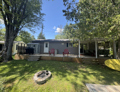 2011 – 40’ by 12’ General Coach Maitland 2 Bedroom with Hardtop Awning. Asking: $129,999